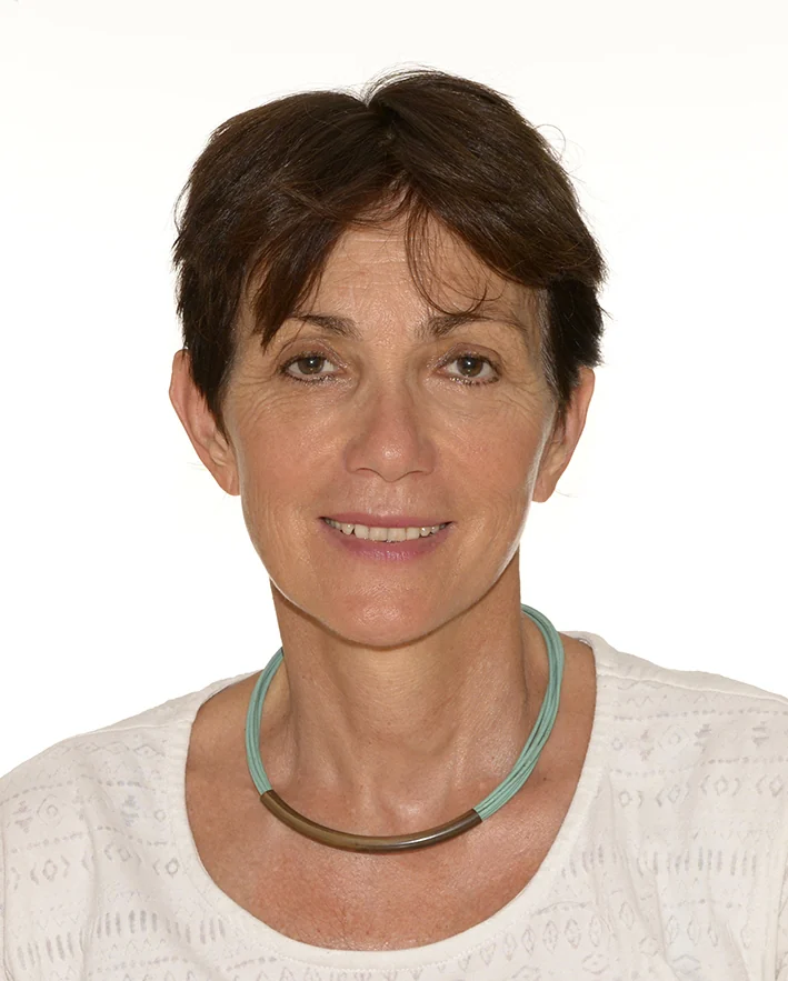 Dr. Czinkóczky Anna